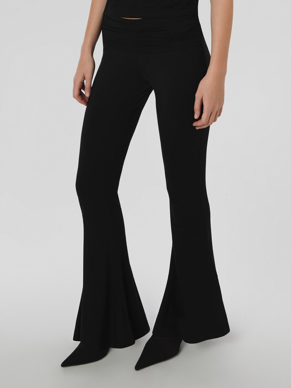 Art No. 011 / Flare Pants Soot